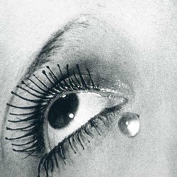 Les Larmes  - Man Ray