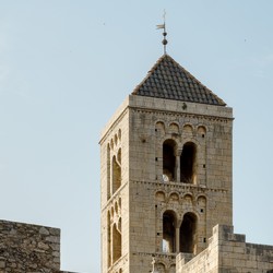 Canònica de Santa Maria de Vilabertran